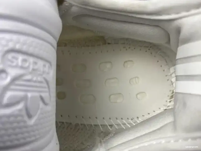 CabBage 350 V2 Adidas HQ6316 Boost Yeezy 0706